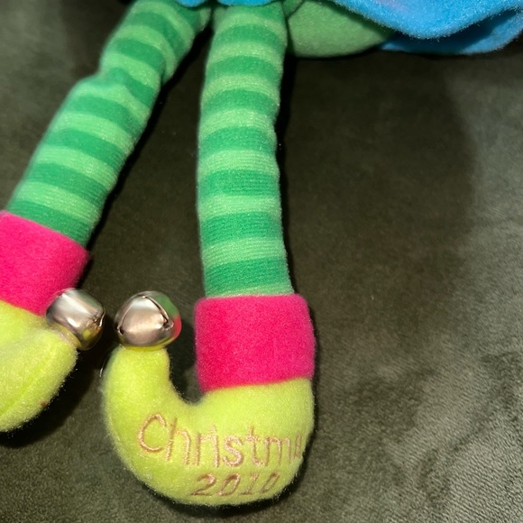 Decorative Holiday ELF - Picture 7 of 8